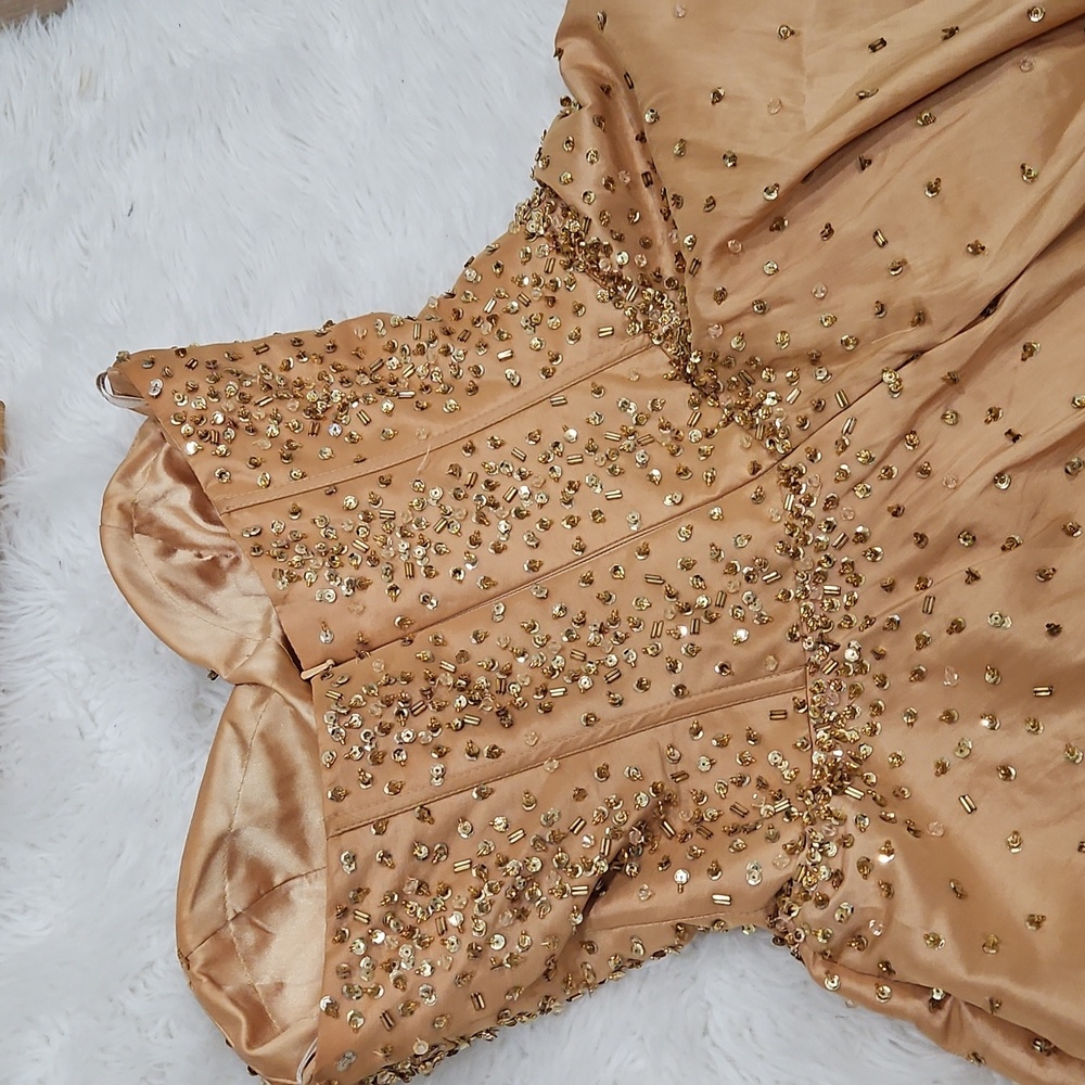 Bundle-Gold Strapless Party Dress with Scarf & Heels - Picture 9 of 14